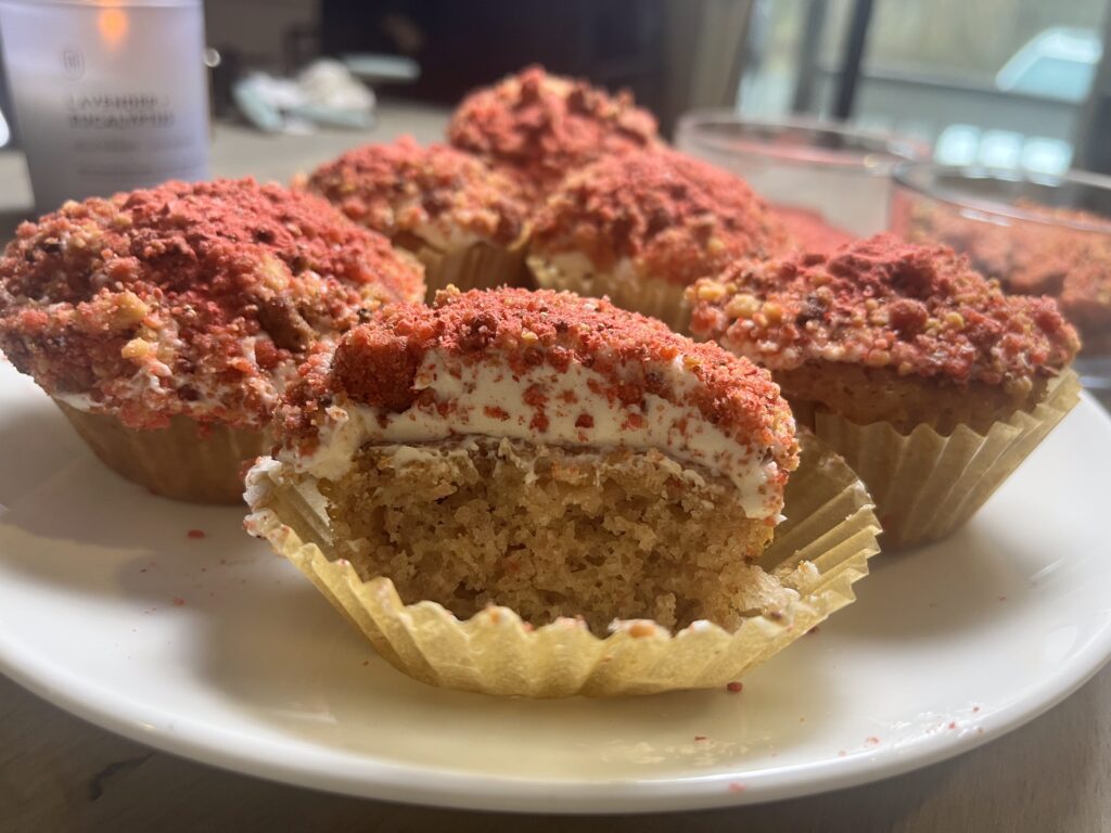 ermine almond buttercream frosting